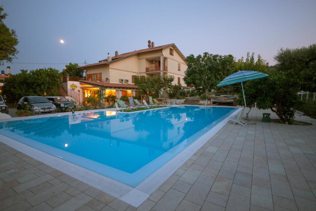 Agriturismo Nardini Vila Rodi Garganico Exterior foto